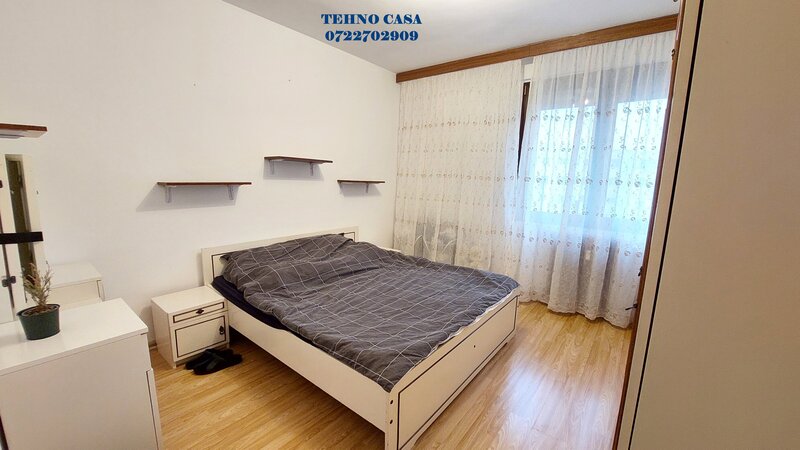 Titan, metrou 1 Decembrie 10 minute mers, bloc reabilitat, stradal